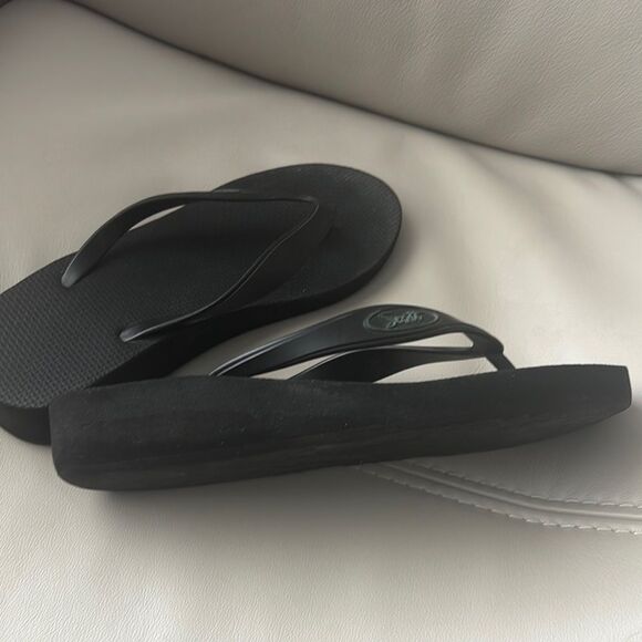 Scott Women's Platform Black Flip Flops - Picture 4 of 5